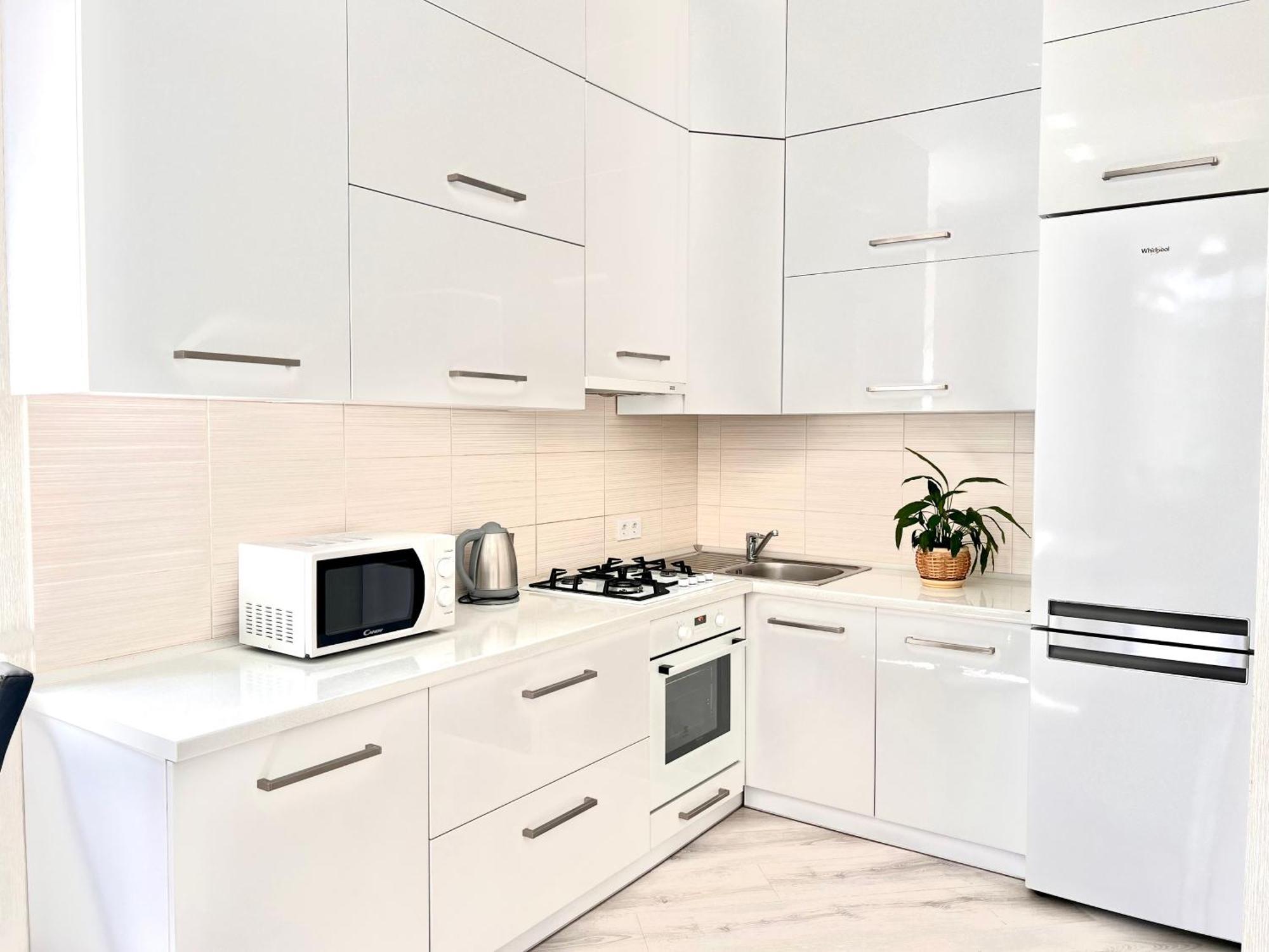 Osapart Beautiful Apartment In A Complex Semycvit Lviv Exterior photo